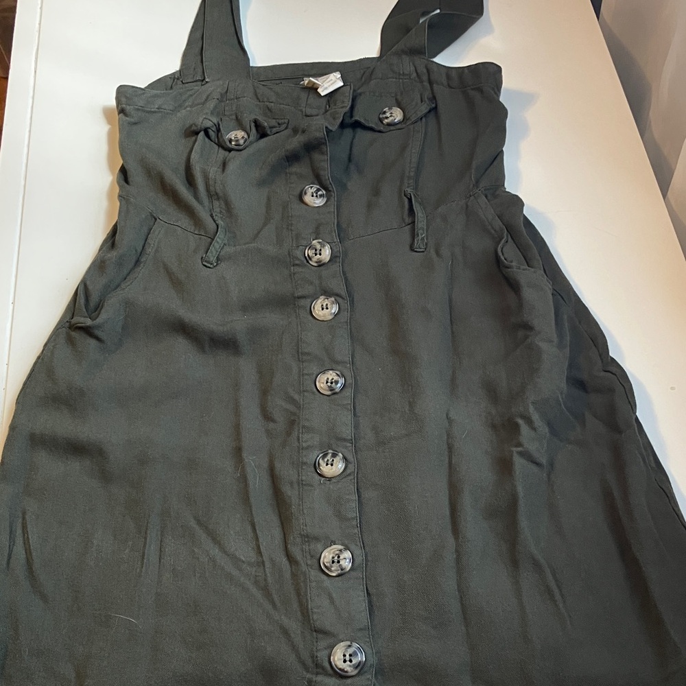 Japna Charcoal Button-Front Tank Top